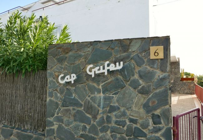 Apartamento en Llança - 155 Cap Grifeu 3
