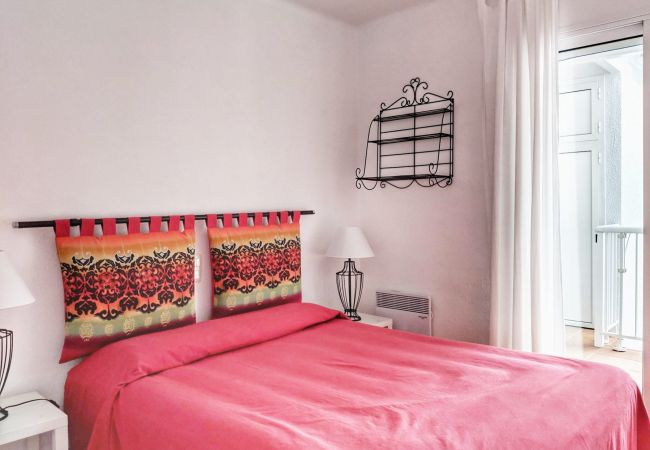 Apartamento en Llança - 065 Graciosa Rojo