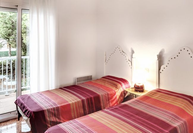 Apartamento en Llança - 065 Graciosa Rojo