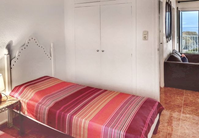 Apartamento en Llança - 065 Graciosa Rojo