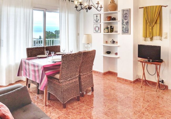 Apartamento en Llança - 065 Graciosa Rojo