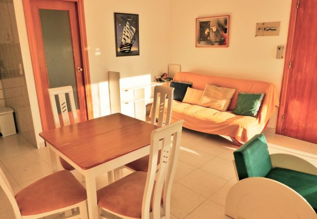 Apartament en Llança - 123 Atic Mendisol