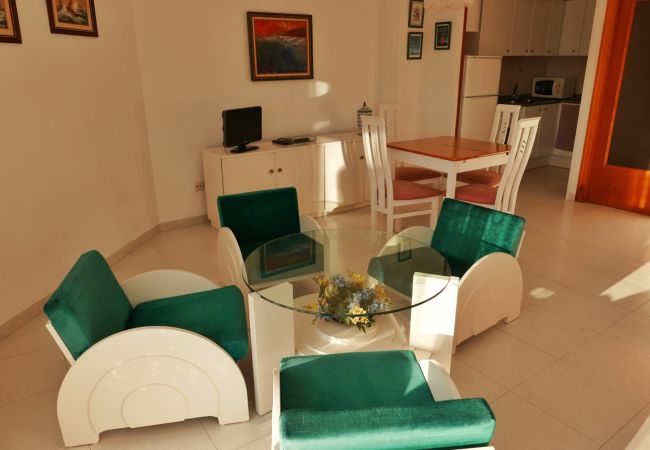Apartament en Llança - 123 Atic Mendisol