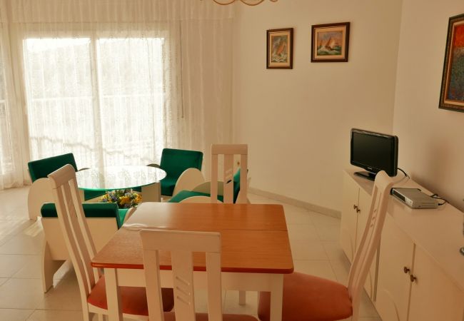 Apartament en Llança - 123 Atic Mendisol