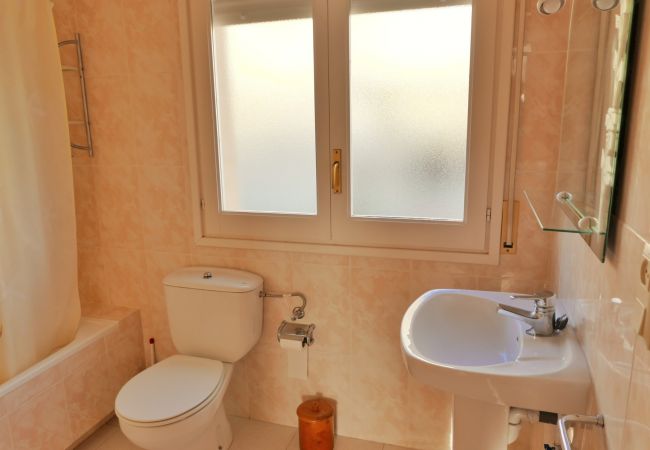 Apartament en Llança - 123 Atic Mendisol