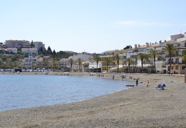 Apartament en Llança - 068 Tamariu