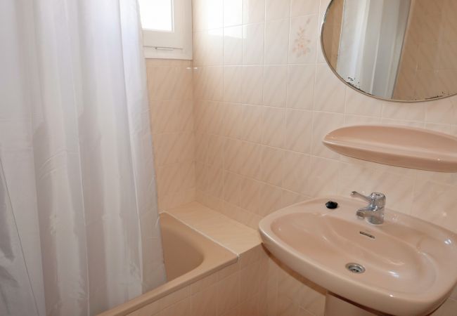 Apartament en Llança - 068 Tamariu