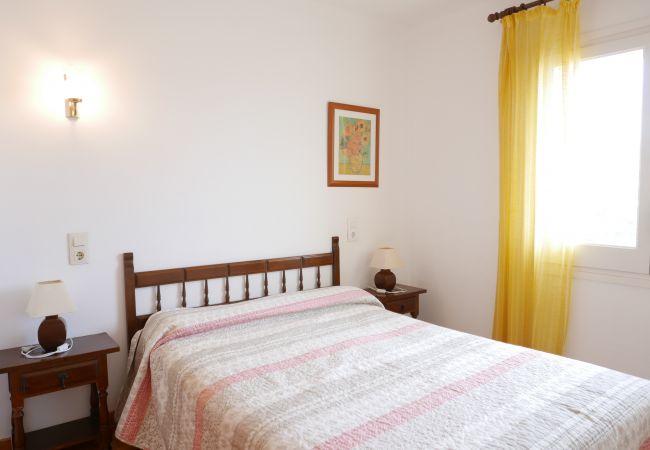 Apartament en Llança - 068 Tamariu