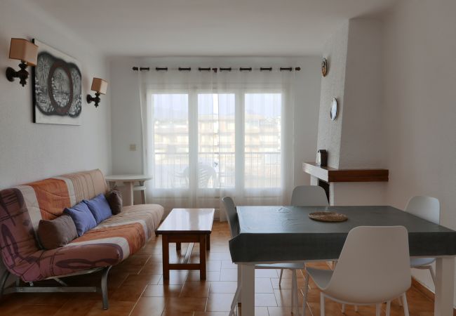 Apartament en Llança - 068 Tamariu