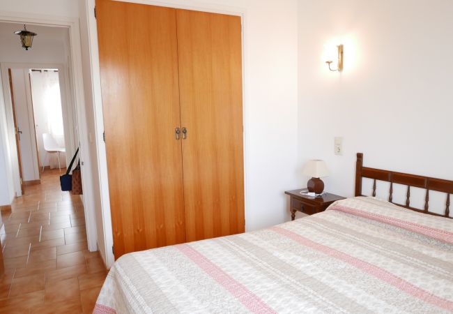 Apartament en Llança - 068 Tamariu