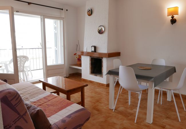 Apartament en Llança - 068 Tamariu