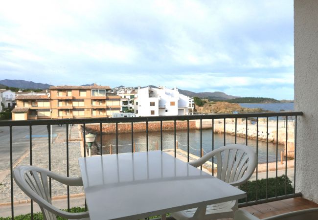 Apartament en Llança - 068 Tamariu