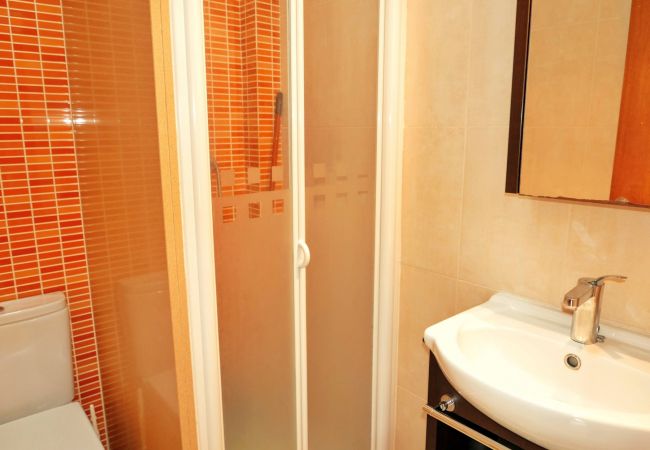 Apartment in Llança - 143 Mar i Muntanya