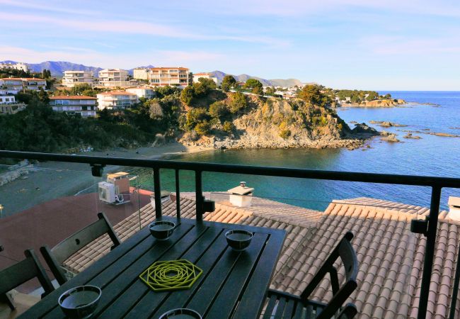 Apartment in Llança - 143 Mar i Muntanya