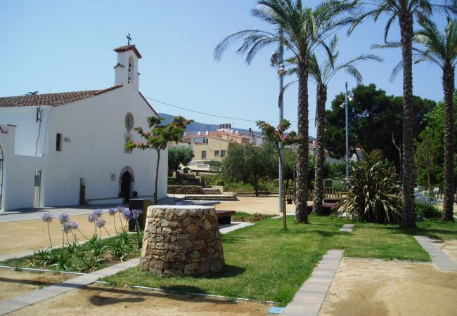 Appartement à Llança - 00111 Platja Cau del Llop